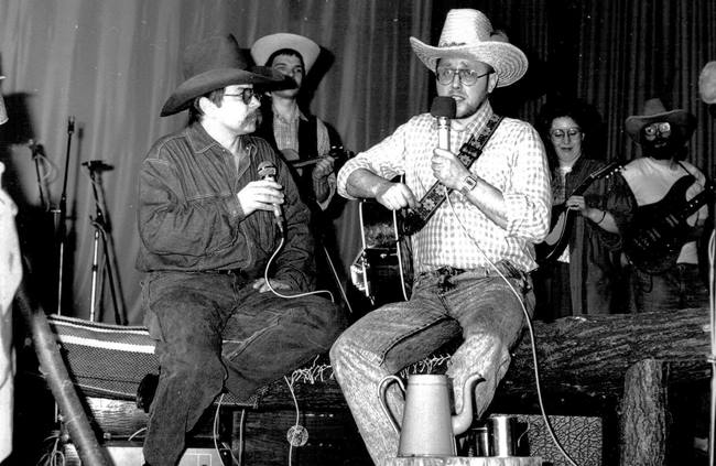 Rundfunkinterview mit Peter Tschernig zur DDR-Countrywerkstatt in Gotha 1989 (Foto C. Karstedt)