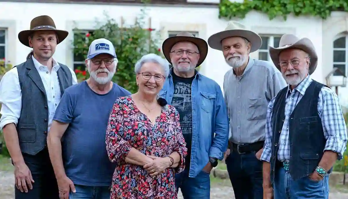 Gruppenportrait „Bluegrass Country Ramblers“ (Dresden)